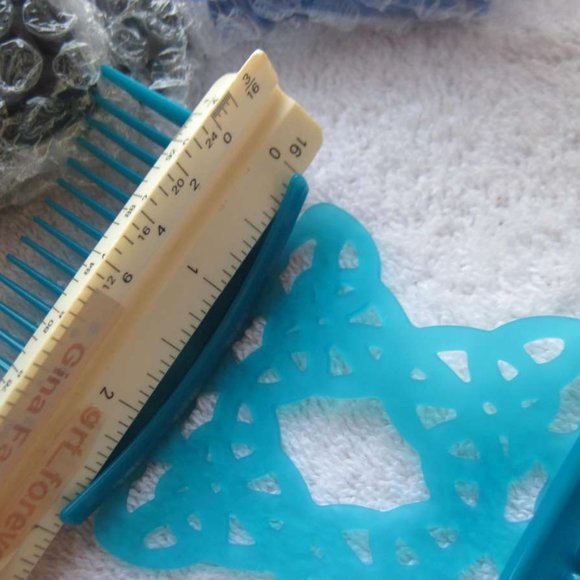 Scunci Comfy Comb Plastic Silicone Updo Stretch Style Hair Clip Black Blue Pink - Picture 10 of 16